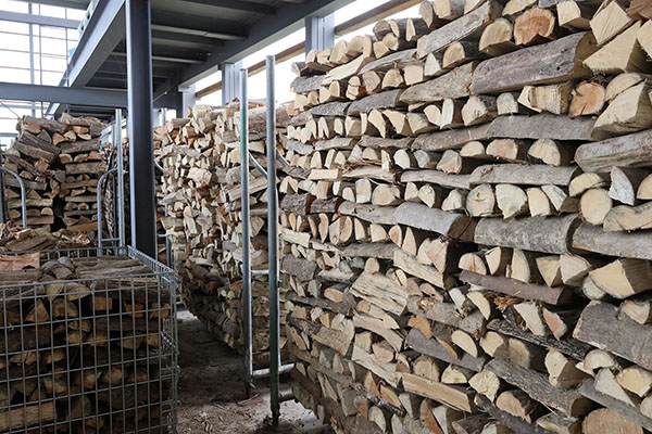 庄内産 乾燥薪 15kg×2箱 30kg ストーブ 暖炉 キャンプ 焚火に SDGs