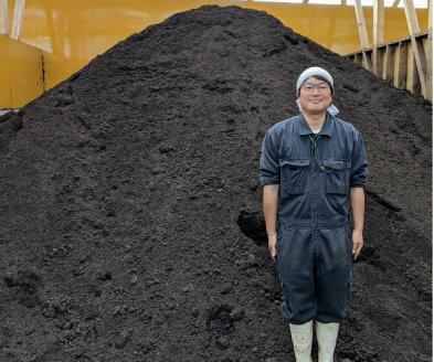 発酵豚ぷんモミ殻肥料「サンボクユーキ」