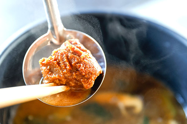 ハナブサ醤油　赤味噌４kg