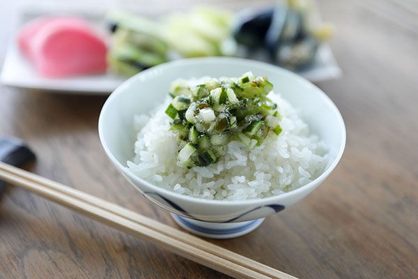 マルハチ 雪ん娘 丸平（150g×10袋）甘酢漬け 自然発色 あつみかぶ 赤かぶ漬 漬物 ご飯のお供に 伝統野菜