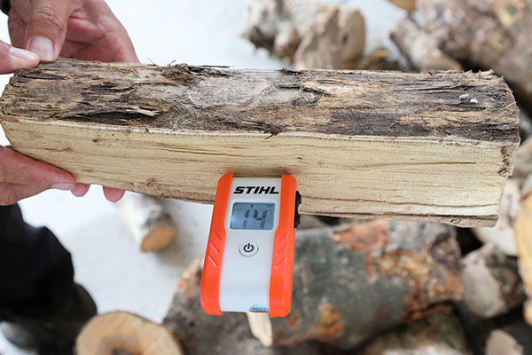 庄内産 乾燥薪 15kg×2箱 30kg ストーブ 暖炉 キャンプ 焚火に SDGs