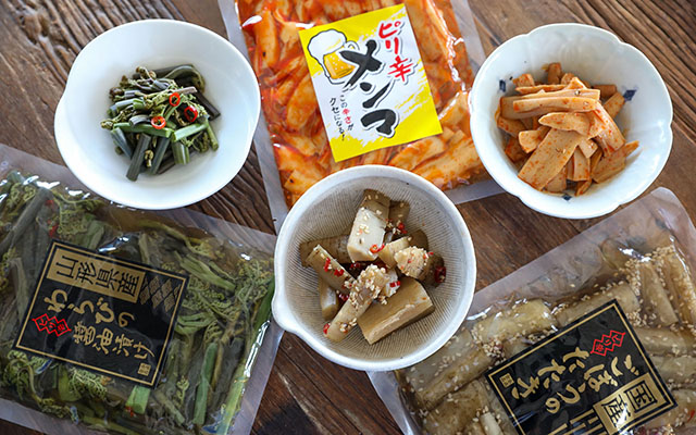 永成食品 ピリ辛メンマ 180g×1袋 クセになる辛さ ビールにピッタリ！ お酒のつまみ お弁当にも メンマ めんま ピリ辛メンマ