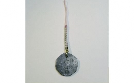 No.0747 根付鐔「八角型　桜金象嵌」