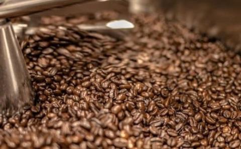 No.1393　自家焙煎珈琲豆4種＆オリジナル珈琲メジャースプーン【オイル仕上げ】セット