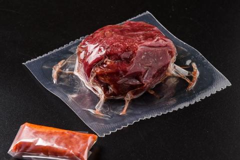 [日本三大馬刺し 会津] 会津馬刺しユッケ 50g×5｜会津 馬刺し 馬肉 赤身 福島 グルメ ユッケ 馬 肉刺し 馬刺身 タレ付 本場 ギフト 贈答用 冷凍 [0553]