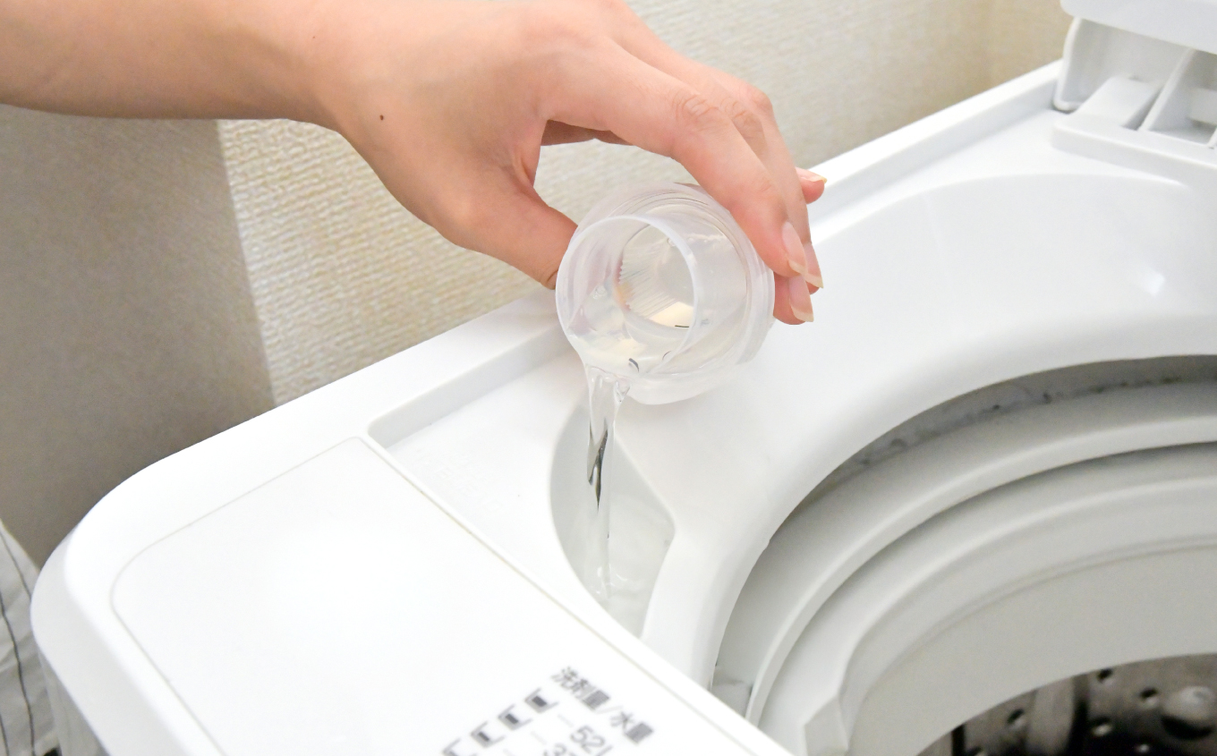 【衣類用洗剤】ハーバルスリーPLUS（本体）【900g×12本】