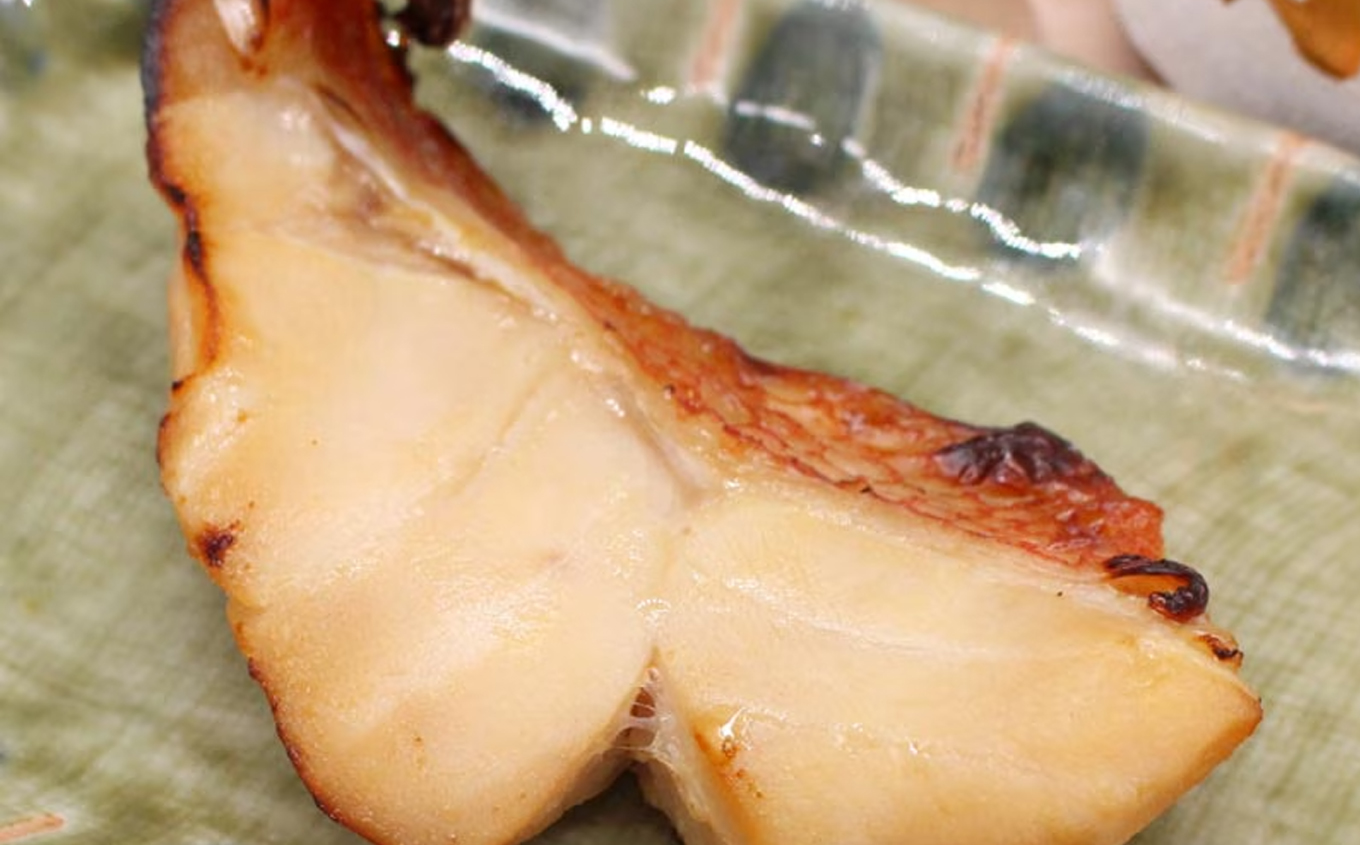 味醂粕漬詰合せB(4種5切) | 味醂粕漬 詰合せB 4種5切 真空パック 大ぶり切身 みりん粕漬 酒粕漬 二度漬け 熟成甘み ふっくら しっとり 焼き上がり照り 香ばしいおかず 和食 ご飯によく合う | CK028