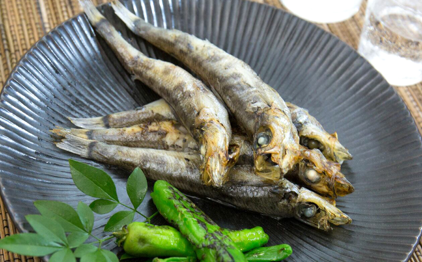 丸由常磐ものセット | 丸由水産 干物セット ギフトセット 常磐 産地直送 干物 詰め合わせ 焼き魚 さんま あじ メヒカリ うにみそ お歳暮 お祝い プレゼント 送料無料 簡単調理 おつまみ 冷凍 保存 試食 セット | MS001