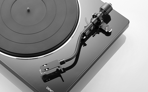 DENON MMカートリッジ対応フォノイコライザー搭載 本格マニュアル・レコードプレーヤー DP400BKEM ブラック F24R-143