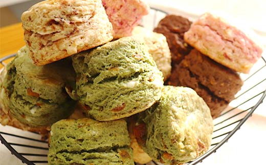 国産ドライフルーツが入ったカラフルスコーンの詰め合わ