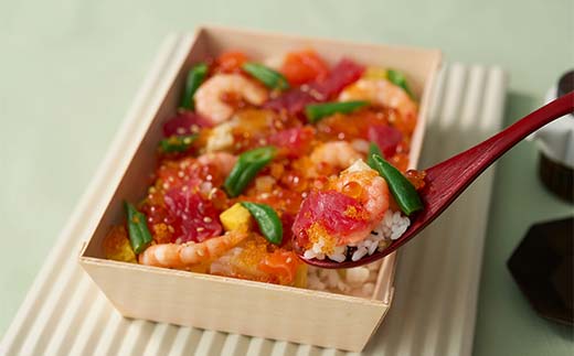 作りたての味をそのまま冷凍！豪華海鮮ばらちらし寿司 3人