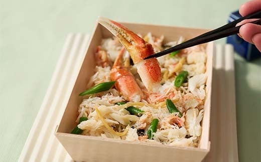 作りたての味をそのまま冷凍！豪華本ズワイガニばらちら