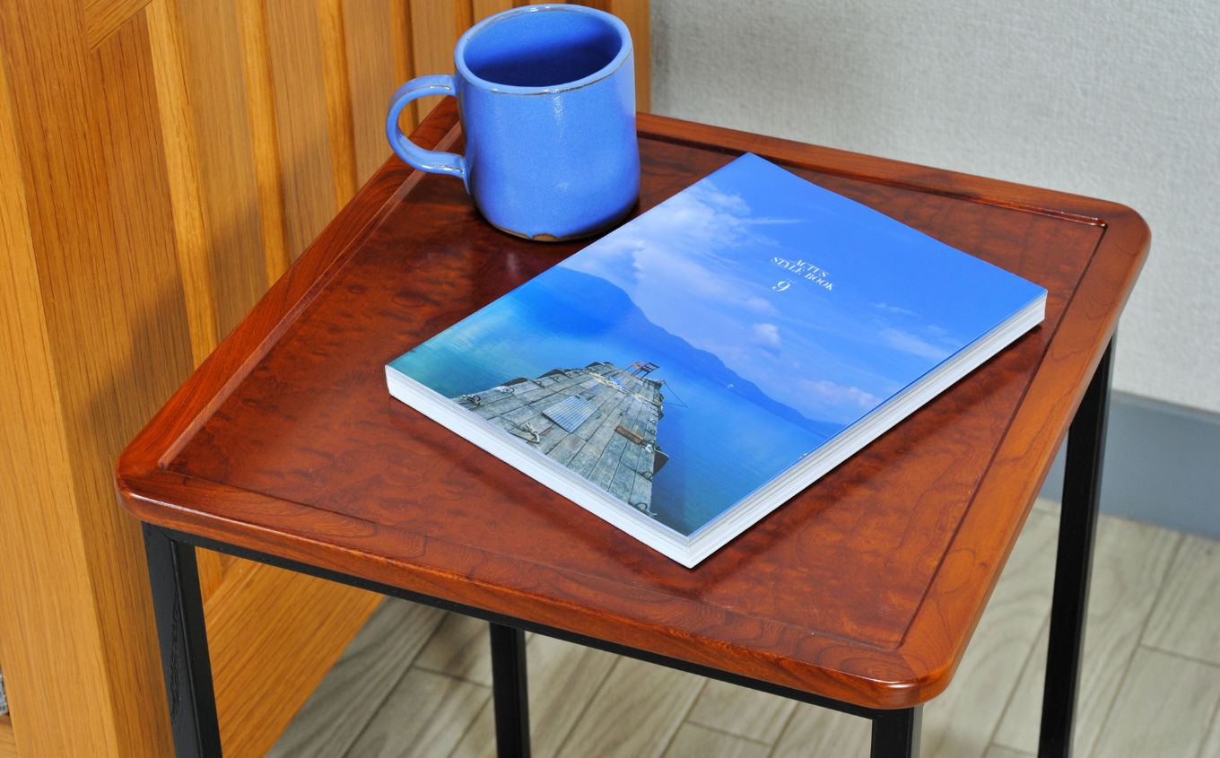 〈創業明治2 年、田中家具謹製〉けやきのサイドテーブル 2 段 #1【田中家具】