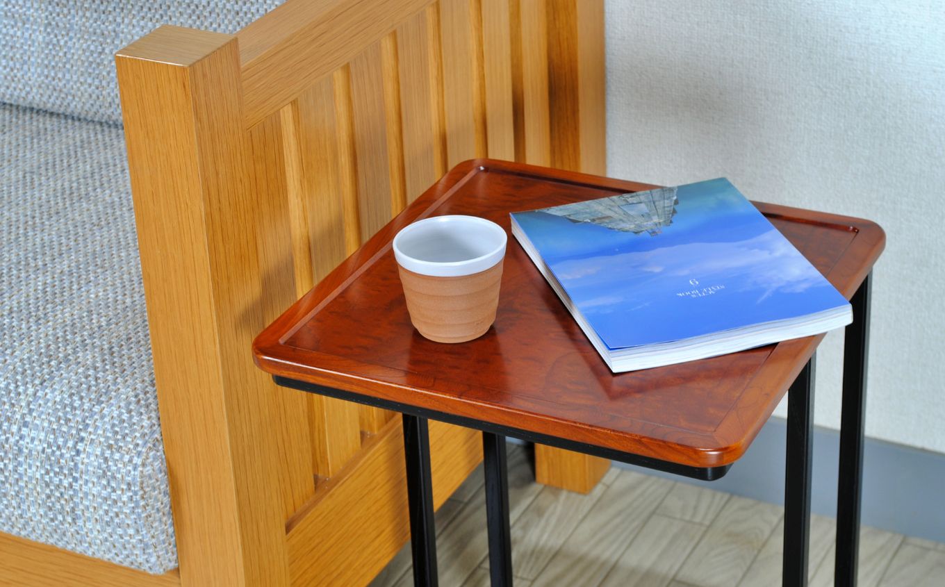 〈創業明治2年、田中家具謹製〉二本松伝統家具 けやきのサイドテーブル 1段 #2【田中家具】