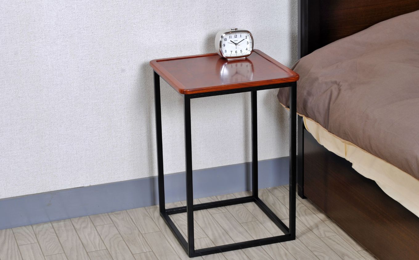 〈創業明治2 年、田中家具謹製〉けやきのサイドテーブル 1 段 #1【田中家具】