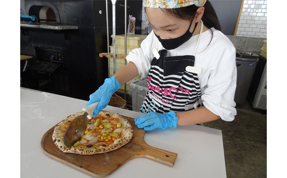 ピザ作り体験チケット１枚名様分１枚