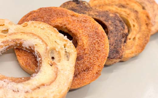 西会津特産の車麩を使ったスイーツ車麩ラスク いろどり10枚セット お茶菓子 おやつ 菓子 福島県 西会津町 食品 F4D-2182