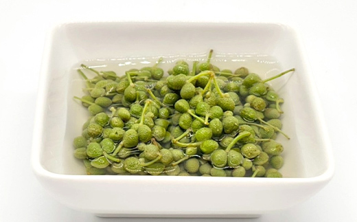 侍山椒 青実山椒の四つの味わいで楽しむ山椒漬けセット 各種120g 味噌漬け しょうゆ漬け 塩漬け オイル漬け セット 発酵食品 食品 F4D-2207