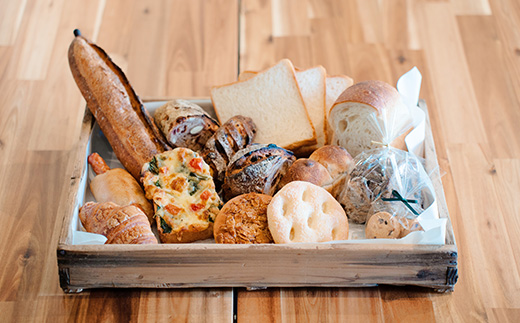 パンおまかせ便 （8～10種類）ドモンパン Domon pan 60サイズ 猪苗代 本格 ハード系 ハードパン ※離島への配送不可