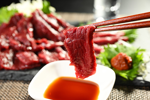 会津の馬刺し　500g 【クール便（冷蔵）】