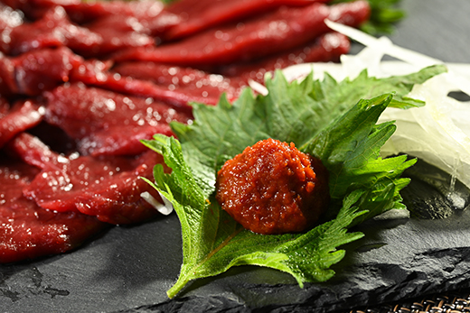 会津の馬刺し　500g 【クール便（冷蔵）】