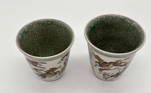 伝統工芸品大堀相馬焼 栖鳳窯 馬九ペアカップ夫婦 湯吞み F6U-368