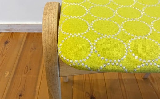 ラ・ビーダオリジナルスツール　なのはな（黄色系）／ビーチ材 【木製 椅子 いす イス チェア オリジナル 家具 インテリア 日用品 新生活 暮らし】【07521-0142】