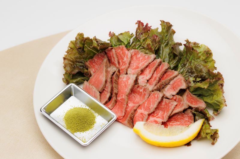 福島牛 牛のたたき 牛ランプ 赤ランプ 赤身 ブロック 約600g【牛ランプ　赤ランプ　肉　牛　牛肉 　たたき、新鮮　お肉　お盆　敬老の日　正月　クリスマス　誕生日　おつまみ　おかず　簡単　家庭料理　料理　調理　レシピ　おすすめ　調味料　贈り物　ギフト】