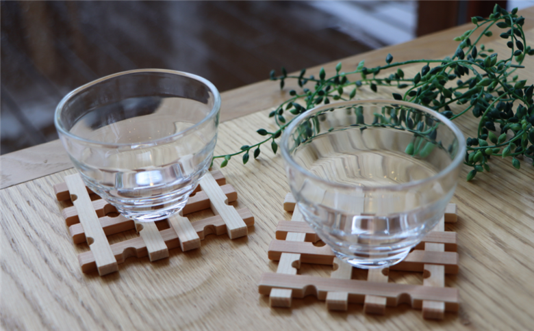 木製　ヒノキ　組み立て　コースター3個＆鍋敷きセット