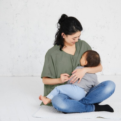 モーハウスの防災授乳服(吸水速乾Tシャツ)(カーキ)【配送不可地域：離島・沖縄県】