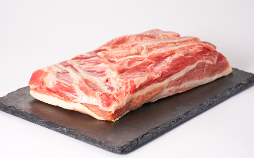 茨城県産 佐藤畜産の極選豚 バラブロック約4kg【配送不可地域：離島・沖縄県】