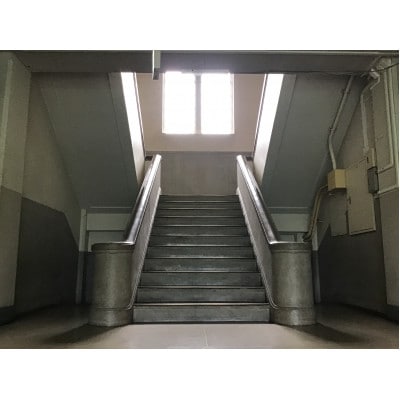 アカデミー賞受賞作品のロケ地!旧筑波海軍航空隊司令部庁舎貸し切りプラン(約3時間)【配送不可地域：離島・沖縄県】