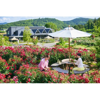 いばらきフラワーパークで使える1万円分商品券付きペアチケット【配送不可地域：離島・沖縄県】