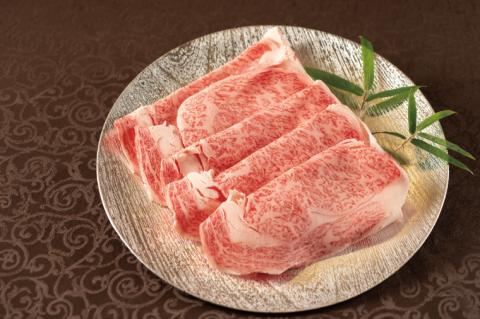 常陸牛A5 リブロースすき焼き 550g＜木箱入り・特製タレ付き＞ お歳暮 プレセント お礼 内祝い 出産 結婚 黒毛和牛 箱入り ギフト対応 【肉のイイジマ】 茨城県 水戸市（DU-42）