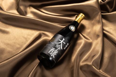 第106回 南部杜氏自醸清酒鑑評会 優等酒受賞！副将軍 大吟醸【最高傑作 フルーティ 自社開発酵母 M310酵母 日本酒 清酒 アルコール 明利酒類 水戸市 茨城県】（DW-3）