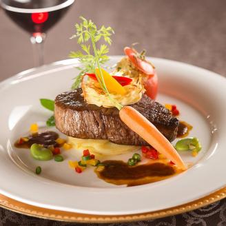 常陸牛 シャトーブリアン A5ランク 200g 2枚 木箱・和風/マスタード付き 83000円 フィレ ヒレ ステーキ お歳暮 ギフト 贈答 希少部位 高級 茨城県 水戸市（DU-22）