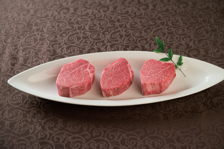 【3か月定期便】常陸牛A5シャトーブリアン ステーキ 200g × 3枚 茨城県 水戸市（DU-140）