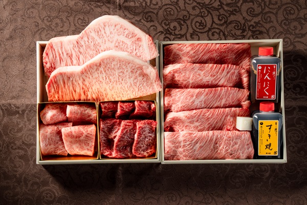 【定期便／全2回】 ギフト プレゼント 誕生日 常陸牛A5肉重〜小梅と梅香〜〈重箱入り〉 内祝い お礼 すき焼き 牛肉 焼肉 焼き肉 セット 高級 しゃぶしゃぶ ステーキ 常陸牛 ギフト対応（DU-72）