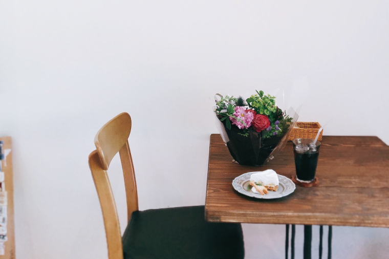 【12月中旬より順次発送】【BAKE SHOP LOTERIE】限定！オリジナルクッキー缶【数量限定 クッキー お菓子 おやつ バター 詰合せ 詰め合わせ クッキー缶 ギフト プレゼント 贈り物 水戸市 茨城県】（AB-1）