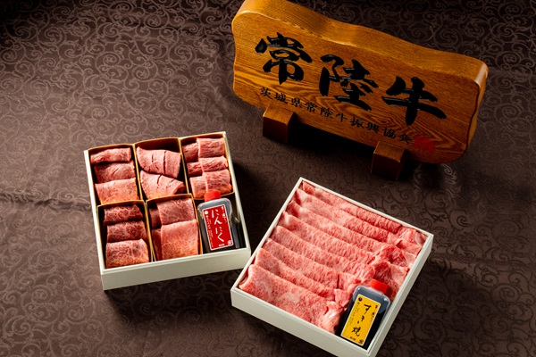 【定期便／全2回】 ギフト プレゼント 誕生日 常陸牛A5肉重〜小梅と梅香〜〈重箱入り〉 内祝い お礼 すき焼き 牛肉 焼肉 焼き肉 セット 高級 しゃぶしゃぶ ステーキ 常陸牛 ギフト対応（DU-72）