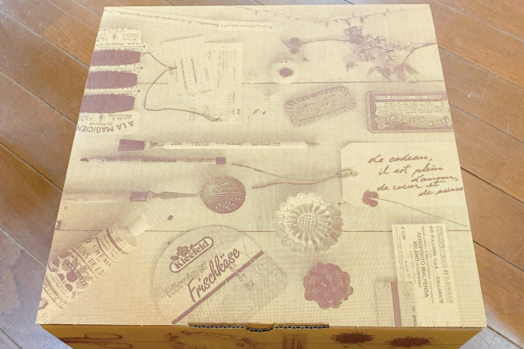 ルリ玉アザミのドライフラワーリース【インテリア おしゃれ 壁飾り プレゼント お花 ギフト ナチュラル ロスフラワー】（KW-1）