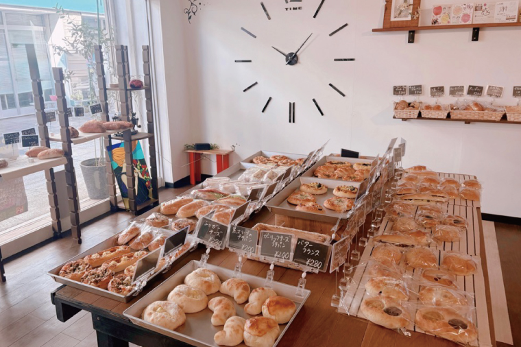 【訳あり】ロスパン詰め合わせ（10個）【総菜パン 菓子パン 食事パン おまかせ 冷凍 水戸市 水戸 10000円以内 1万円 あんぱん メロンパン】（ LV-1）