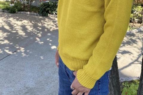 【アルパカ専門店　T'IKA】ラグランセーター・からし・男女兼用（アルパカ100％）【アパレル イエロー系 ウィメンズ 毛糸 大きめサイズ 茨城県 水戸市 ギフト プレゼント】 (AL-9)