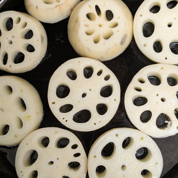 土浦市産 れんこん 1.2㎏　使いやすい小玉れんこん！ すずき蓮根農園の口福れんこん「松の小箱」 ｜ 産地直送 茨城県 レンコン 蓮根 野菜 シャキシャキ ※離島への配送不可 ※2026年1月上旬頃より順次発送予定