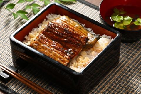 うなぎ 炭火 かば焼き 上 1人前 備長木炭使用 老舗増田家 | うなぎ 鰻 ウナギ 国産 かば焼き 蒲焼き 蒲焼 うな重 ひつまぶし たれ 山椒 人気 おすすめ 取り寄せ お取り寄せ グルメ 惣菜 ギフト 贈答 贈り物 プレゼント お中元 お歳暮 御歳暮 茨城県 古河市 直送 店舗直送 送料無料 _ED01