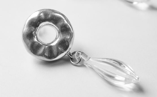 HARIO ピアス アメ HANS-AM-P-TI｜耐熱 ガラス アクセサリー ハリオ 職人 繊細 フォーマル カジュアル きれいめ おしゃれ 20代 30代 40代 贈答 プレゼント ギフト 贈り物 お祝 ご褒美 記念品 _FU22 ※離島への配送不可