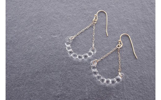 HARIO ピアス「アール」シリーズ［HAW-R-002］｜耐熱 ガラス アクセサリー ハリオ ランプワークファクトリー 職人 繊細 フォーマル カジュアル きれいめ おしゃれ 20代 30代 40代 _BD15