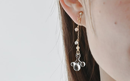 HARIO tane イヤリング 雨氷 [HATN-UH-E-NF]｜耐熱 ガラス アクセサリー HARIO ハリオ 職人 繊細 フォーマル カジュアル きれいめ おしゃれ かわいい 20代 30代 40代 贈答 プレゼント ギフト 贈り物 お祝 ご褒美 記念品 _FU62　※離島への配送不可