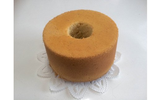 ふわっふわのシフォンケーキ（バナナ） ※北海道・沖縄・離島への配送不可 ※着日指定不可 | 焼菓子 シフォンケーキ 焼き菓子 菓子 お菓子 おやつ ケーキ スイーツ 取り寄せ お取り寄せ 専門店 手作り ティータイム ご家庭用 手土産 ギフト 贈答 贈り物 お中元 お歳暮 プレゼント 送料無料 _CN07