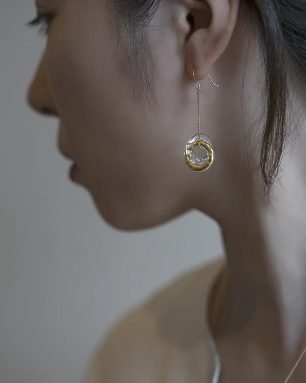 HARIO ピアス エターナル K10［HAA-ETH-002P-K10］ ※離島への配送不可｜耐熱 ガラス アクセサリー ハリオ ランプワークファクトリー 職人 繊細 フォーマル カジュアル きれいめ おしゃれ 20代 30代 40代_FM62